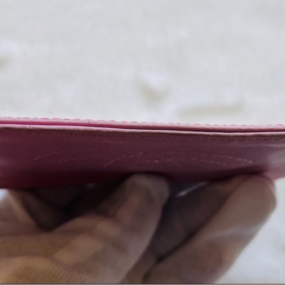 100% Authentic Pre Owned Chanel coin purse. - Picture 7 of 11